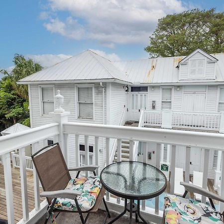 Classic King With Balcony At Curry Mansion Key West Ngoại thất bức ảnh