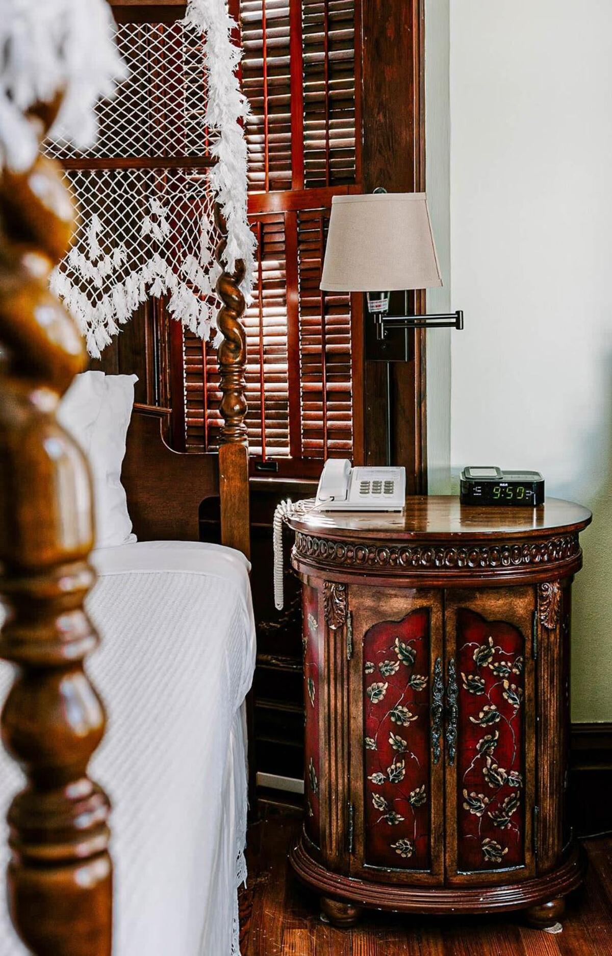 Classic King With Balcony At Curry Mansion Key West Ngoại thất bức ảnh